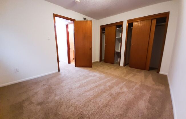 Studio, 1 bath, $795, Unit 6