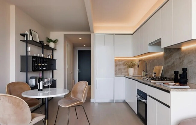 Studio, 1 bath, 476 sqft, $6,750, Unit 206