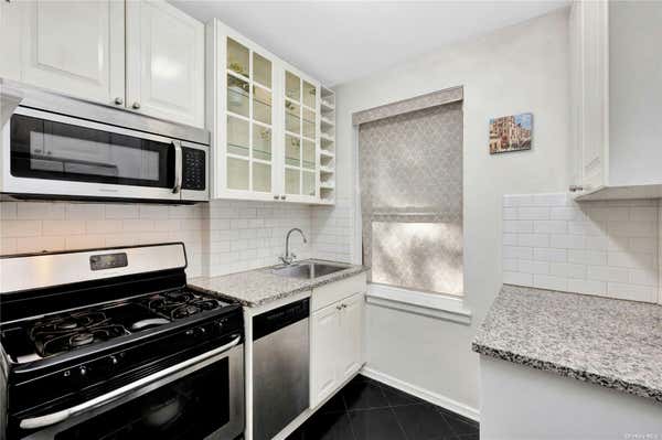 1 bed, 1 bath, 715 sqft, $2,150, Unit 1D