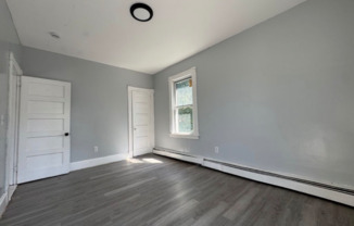 3 KENYON CT