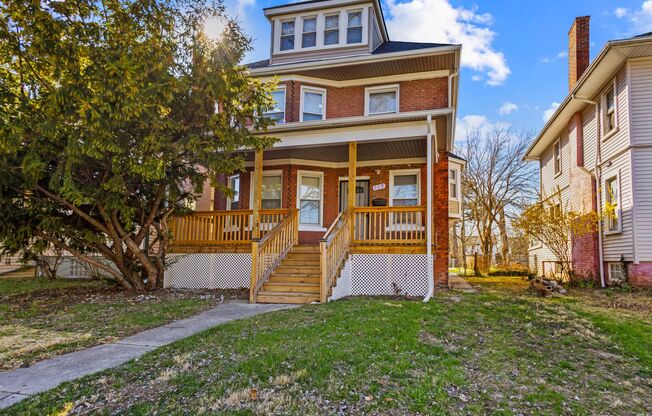 5-Bedroom, 2.5-Bathroom Historic Home in Highland Park