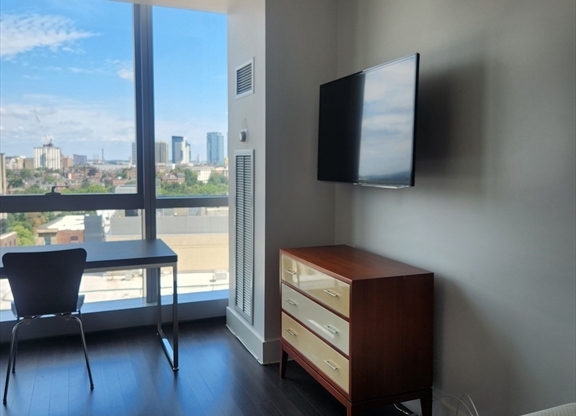 Studio, 1 bath, 437 sqft, $3,300, Unit 19D