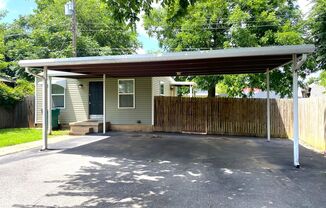 Studio Garage Apt in NW OKC YOUNGS ENGLEWOOD ADD