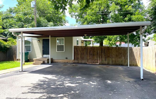 Studio Garage Apt in NW OKC YOUNGS ENGLEWOOD ADD