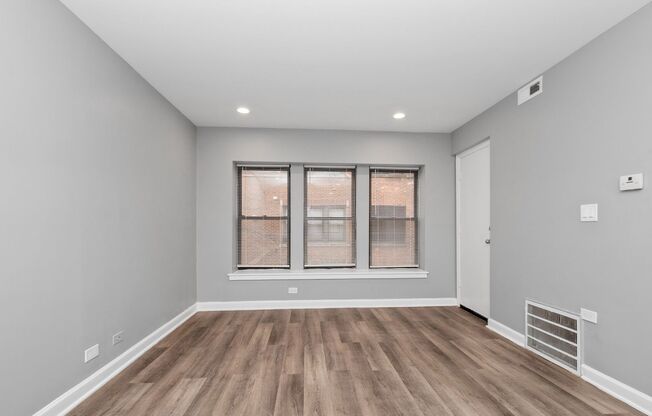 6235-45 S. Martin Luther King Dr.