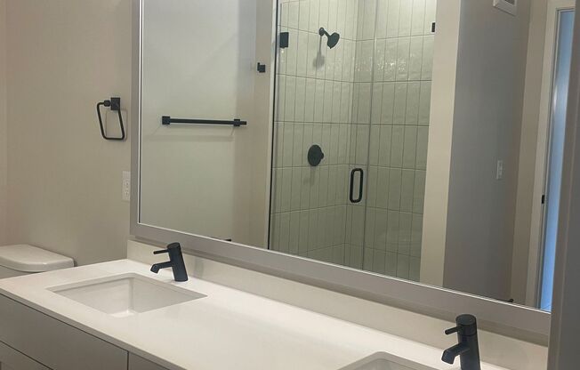 1 bed, 1 bath, 977 sqft, $2,895, Unit 307