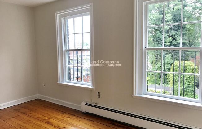 10 CHURCH ST