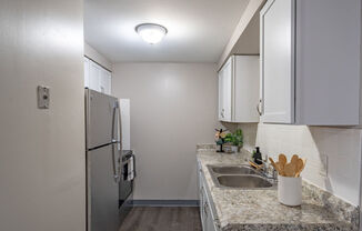 Creekside Village Apartments