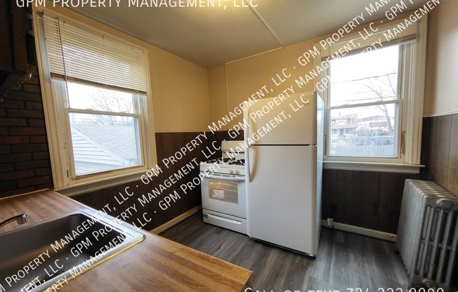 81 E PLEASANT ST