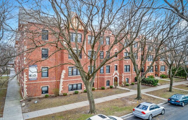 4651-53 N. Wolcott / 1819-29 W. Leland
