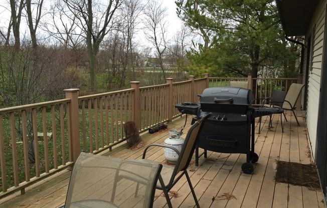 5 bedroom house on the Westside - close to UIHC