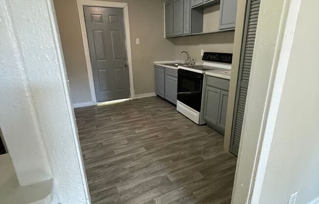 Plainview Apts