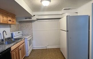 1 bed, 1 bath, $750, Unit 447.5 E Lawton St