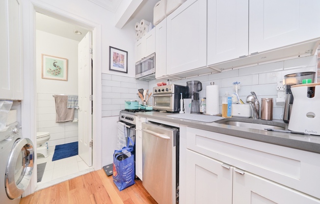 310 E 83rd St #5C