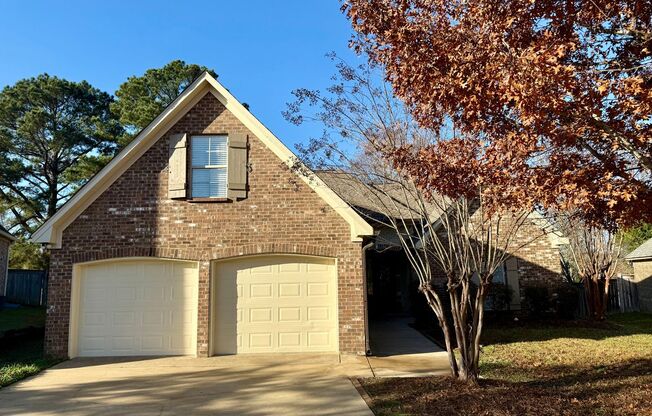 4 Bed/2 Bath Available for Rent in Bradshaw Ridge of Gluckstadt!! January Move-in!