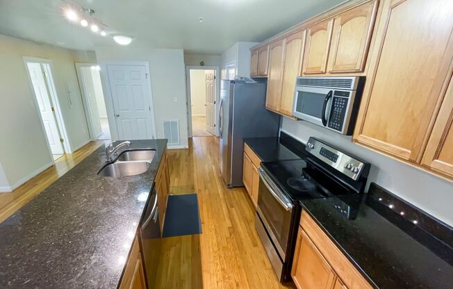 Stylish 3-Bedroom Condo in the Heart of Carytown