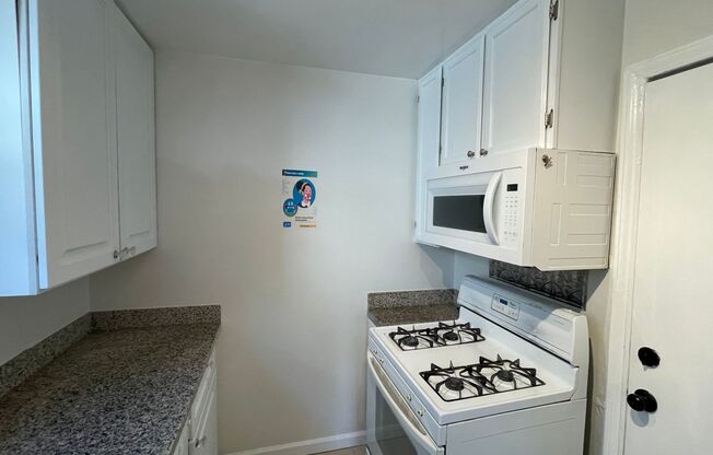 3 beds, 1 bath, $3,995