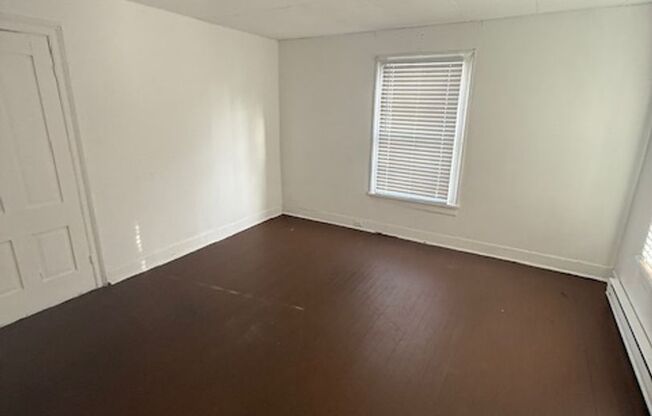 1 Bedroom 1 Bath House Available to Rent for $695/ Mo.
