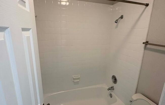 2 beds, 2 baths, 931 sqft, $1,225, Unit 03-0308