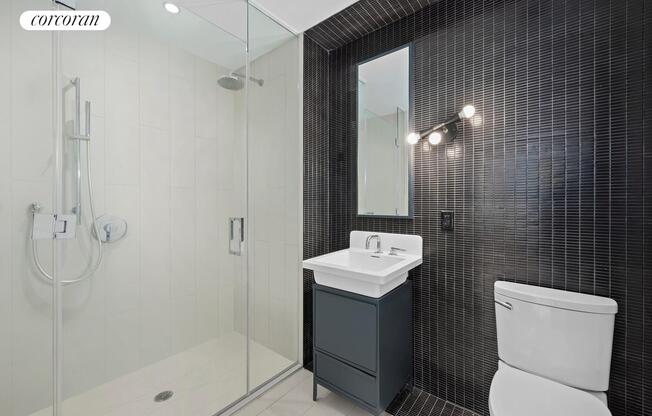 2 beds, 2 baths, $4,950, Unit 715