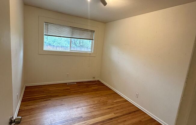 Pre Lease!! Great House