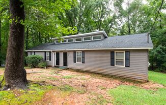 **WEST ATHENS DUPLEX** 2 Bed/1 Bath, JUST RENOVATED--SEE PICS!