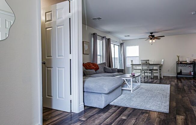2 Master Bedrooms