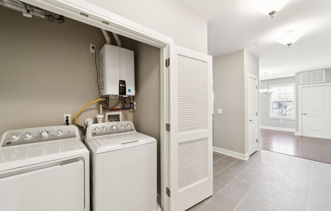 2 beds, 2 baths, 1,161 sqft, $2,540, Unit 2919