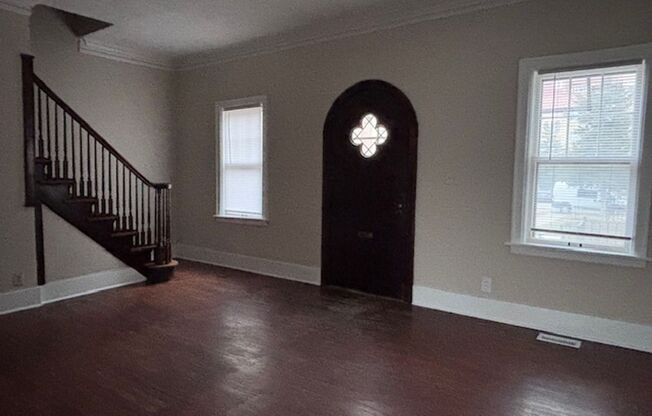 Casa Linda (108 S. 49th Ave.)