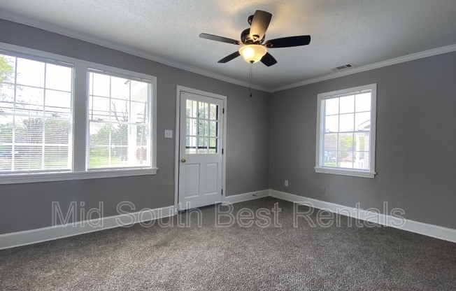 1372 COOPER SAINT CASTALIA HTS