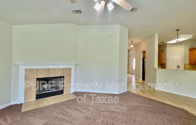 1104 KENSINGTON CASTLE TRL