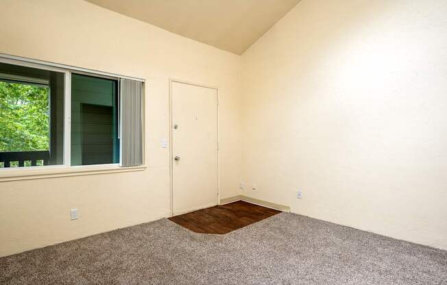 Broadway Center | Living Area