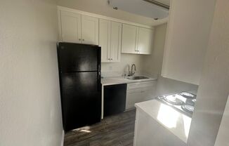 1 bed, 1 bath, 595 sqft, $1,875, Unit 208