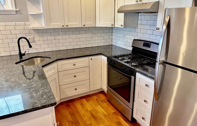 5028 Walnut Street