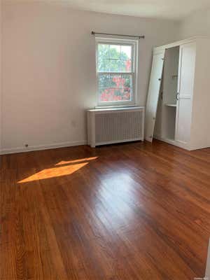 3 beds, 2 baths, $3,000, Unit 2ND FL