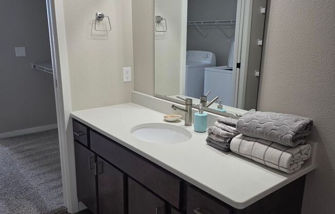 1 bed, 1 bath, 651 sqft, $1,725, Unit 719-304