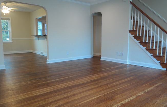 Beautifully Renovated 3 Bedroom Townhome - Loch Raven