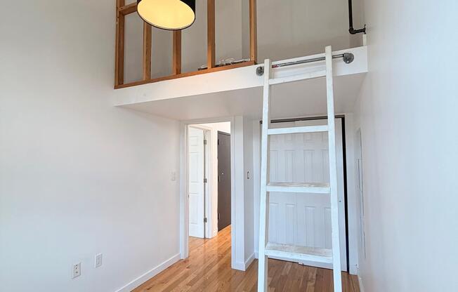 211 WYCKOFF AVE