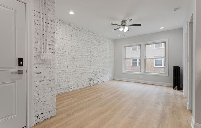 2 beds, 1 bath, 561 sqft, $2,100, Unit 1629-2C