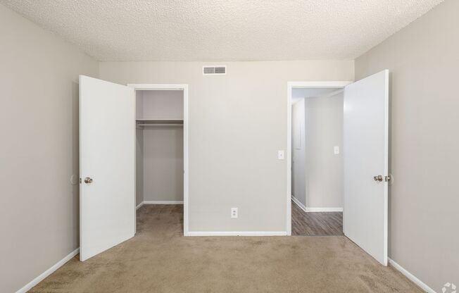 1 bed, 1 bath, 650 sqft, $1,230