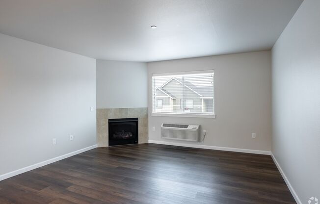 3 beds, 2 baths, 1,160 sqft, $2,250, Unit 5-102