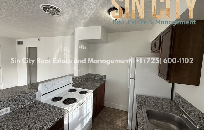 2659 S VAN PATTEN ST