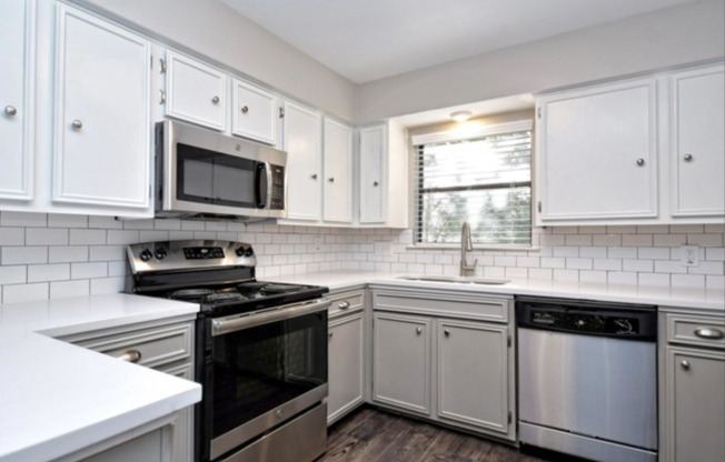 Hill Forest Condominiums