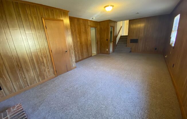 Coming soon-Awesome 4 Bedroom 2.5 Bath Home in West Burlington!