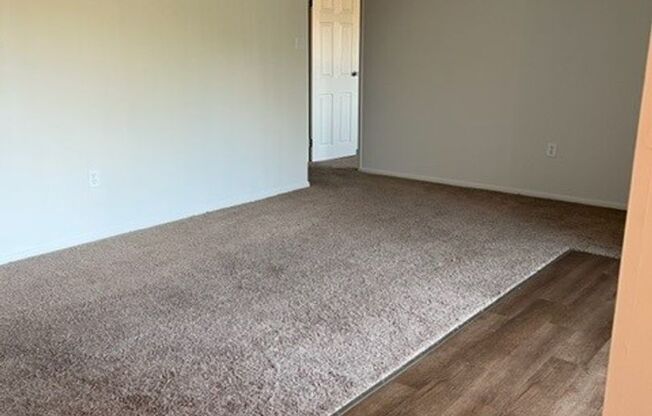 1 bed, 1 bath, 740 sqft, $1,600, Unit 00 - K- 7