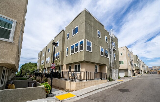 13236 KLEIN CT