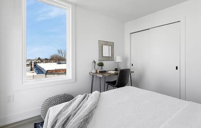1 bed, 1 bath, 698 sqft, $1,399, Unit Unit 202