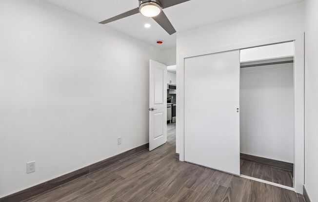 2 beds, 1 bath, 675 sqft, $2,300, Unit 18