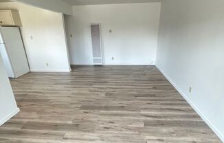 148 (2617-19 Laurel)