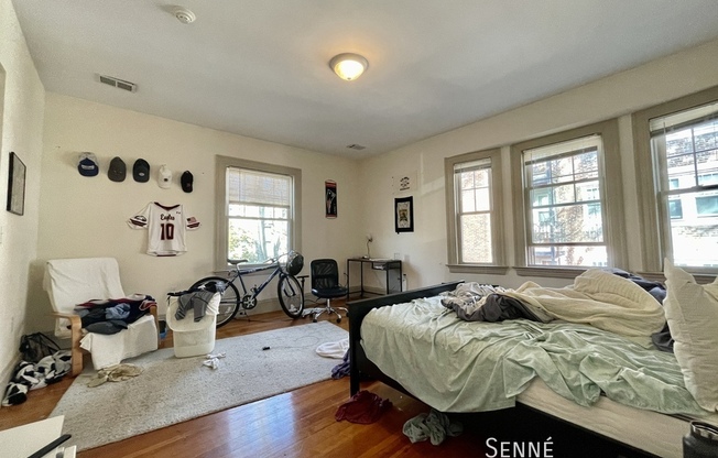 49 ENGLEWOOD AVE